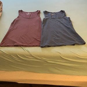 Pink/purple & blue fitted tank bundle 💕💙